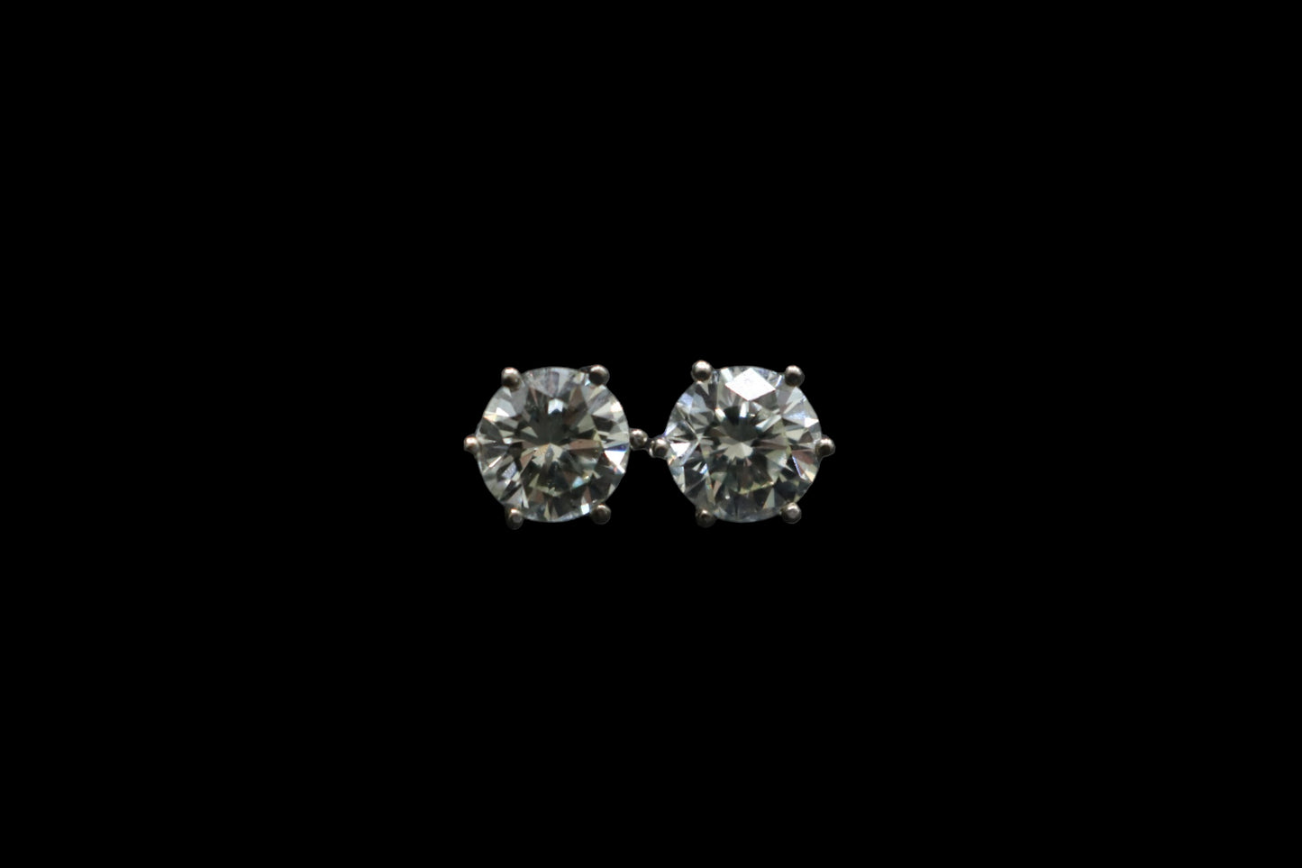 14K White Gold Classic 6 Prongs Diamond Stud Earrings (2.38 CTW) (local pick-up only)