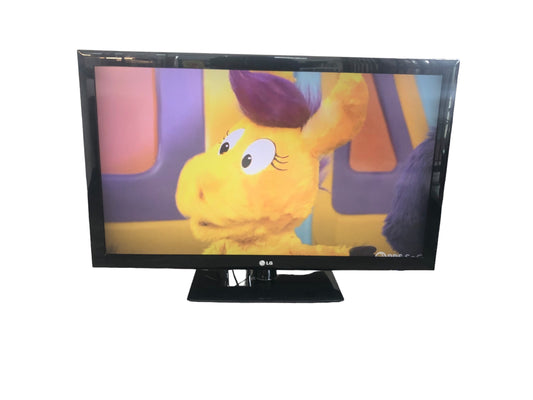 LG 47LD450 47 Inch Non-Smart TV (No shipping, Local pick-up only)