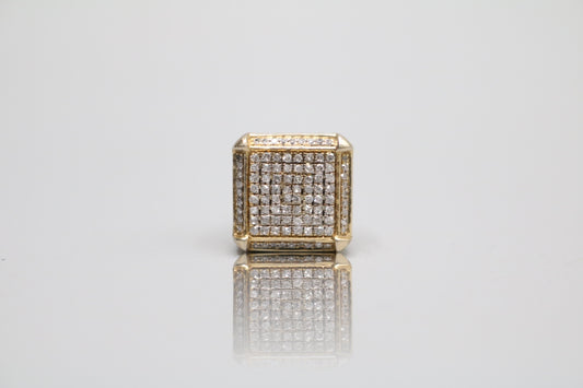 10K Yellow Gold Single Diamond Stud Earring (3.3 Grams)