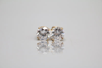 14K Yellow Gold Stud Earrings (2.9 Grams)