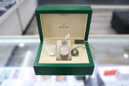Authentic 1993 Rolex Oyster Perpetual Datejust 16220 Watch 36mm (1.22 CTW) (Local pick-up only)