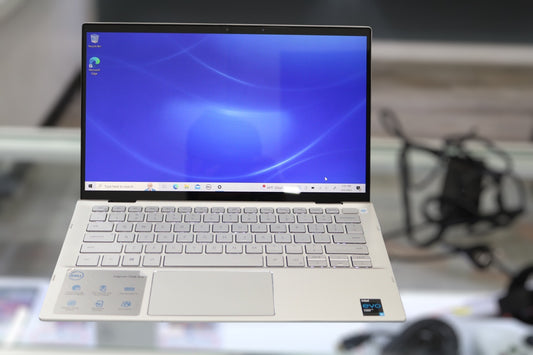 Dell Inspiron 7306 2n1 13.3" Touchscreen Core i5 11th Gen 512GB SSD