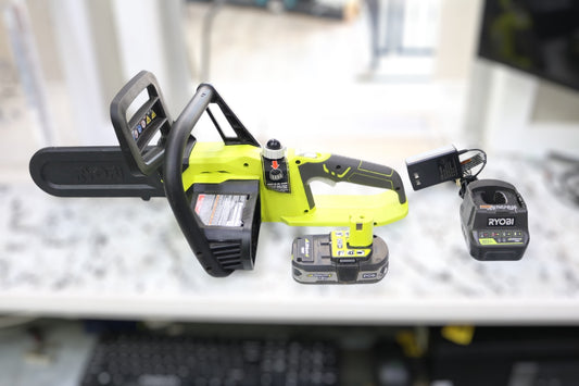 Ryobi P546 Chainsaw with Battery and Charger
