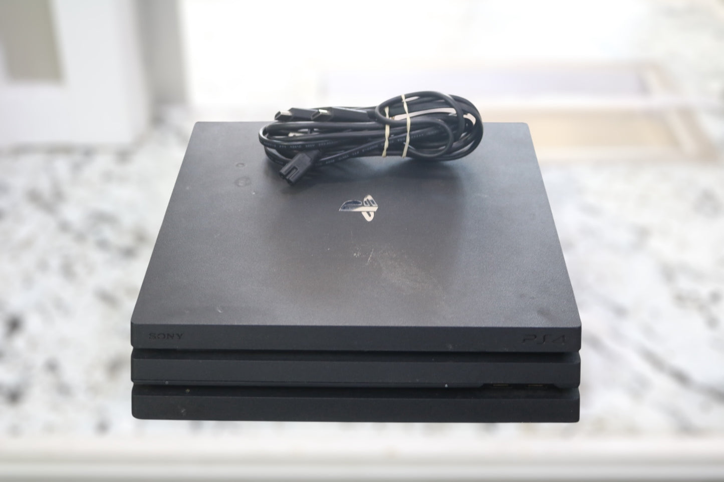 Sony PlayStation 4 Pro CUH-7115B 1TB Console