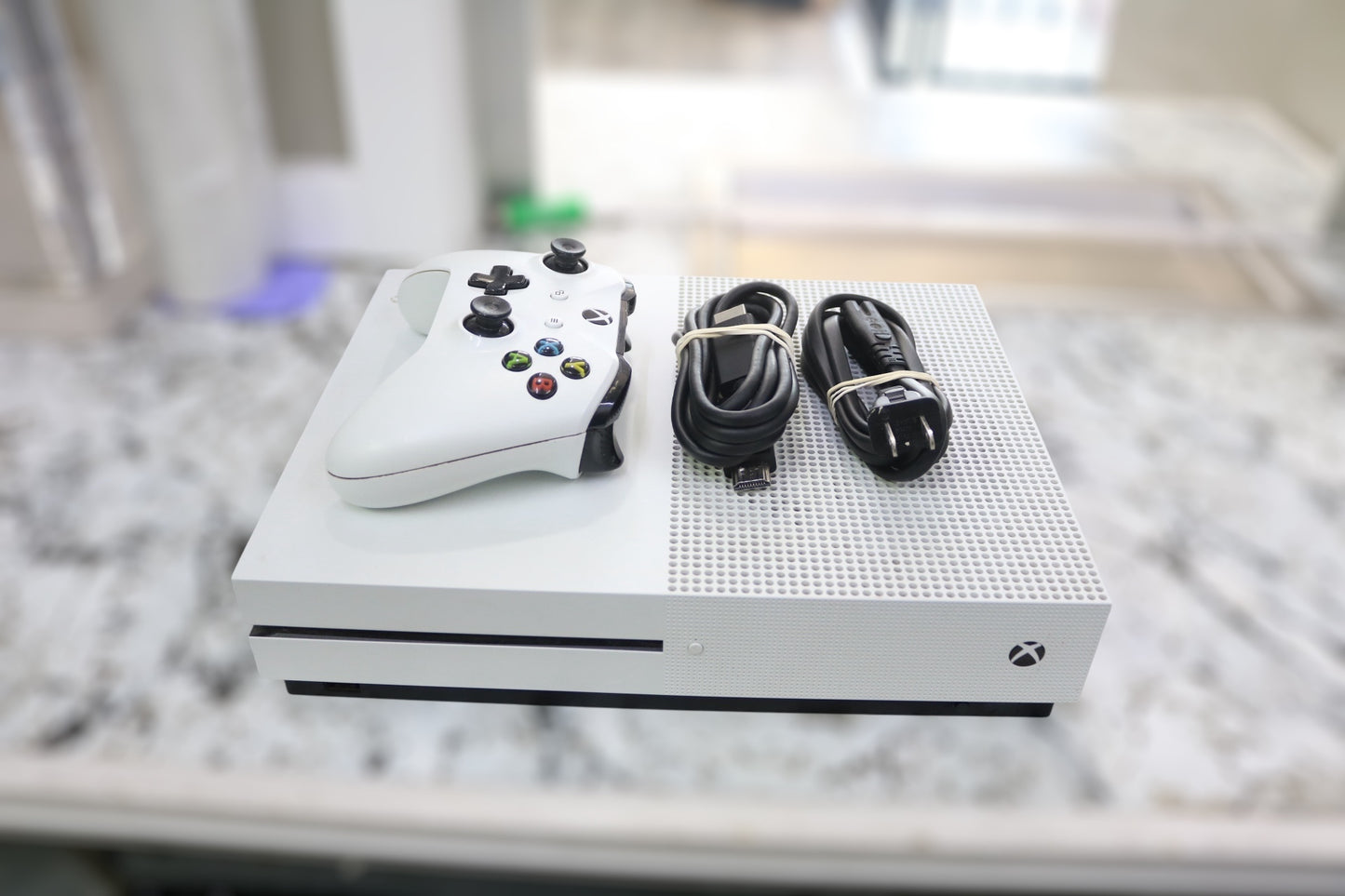 Microsoft 1681 Xbox One S 500 GB Console