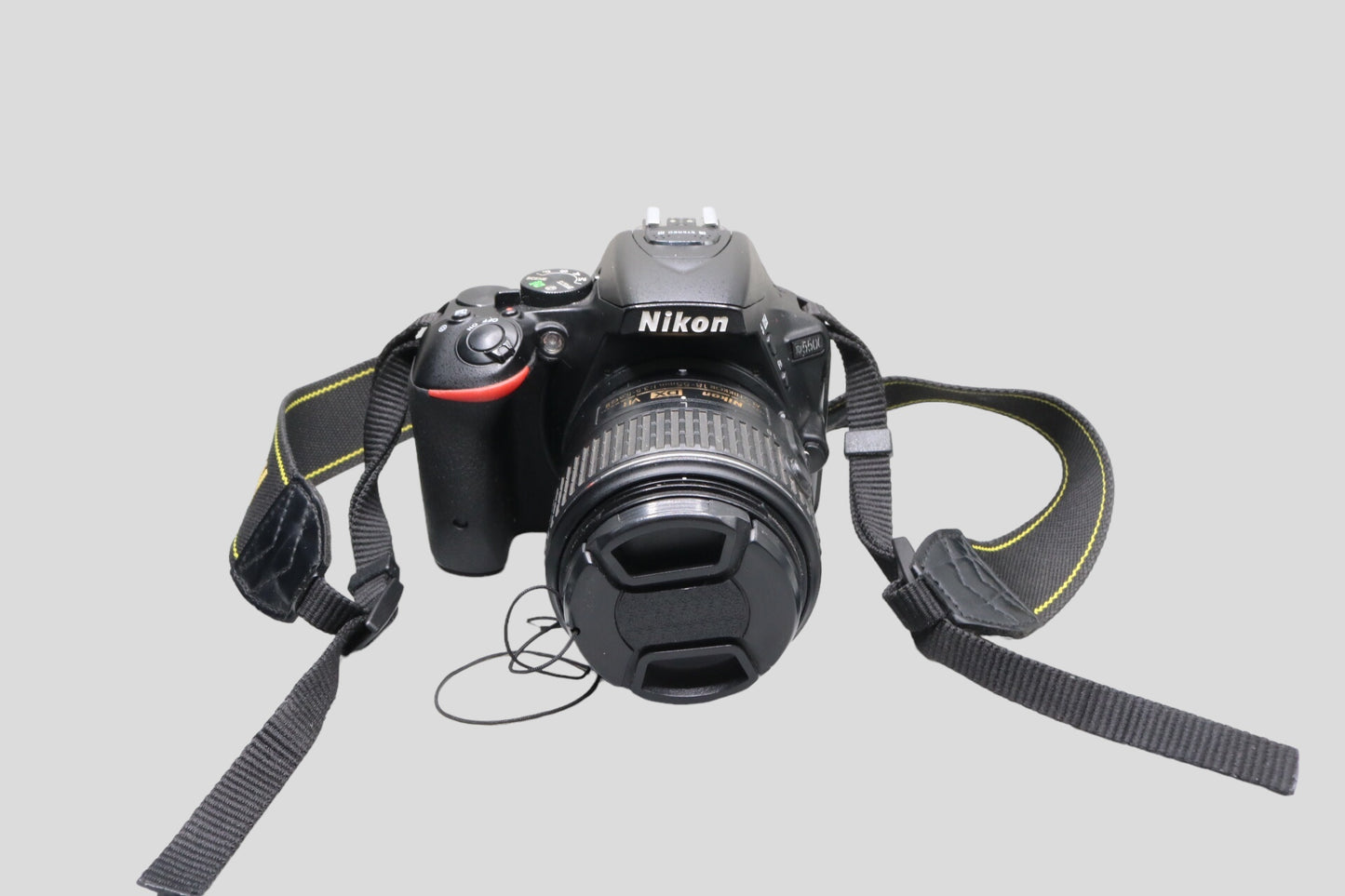 Nikon D5500 N1405 Digital Camera with Nikon DX VR AF-S Nikkor 18-55mm 1:3.5-5.6 G II Lens