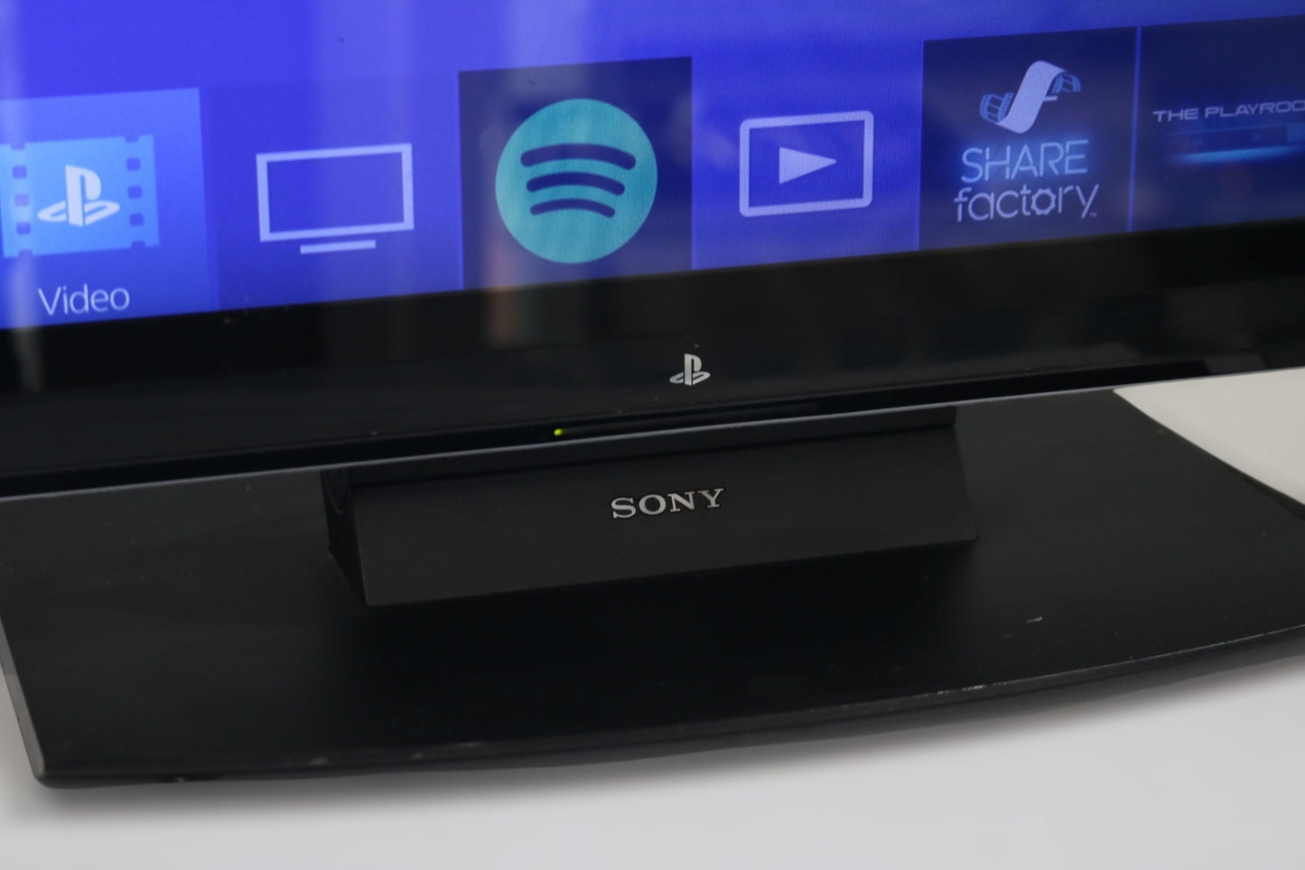 Sony PlayStation 3D TV 24" 1080p LCD CECH-ZED1U (Local pick-up only)