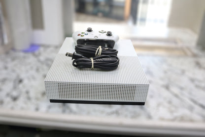 Microsoft 1681 Xbox One S 500 GB Console