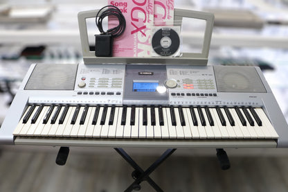Yamaha PSR-293 Keyboard with Stand & Manuals (Local pick-up only)