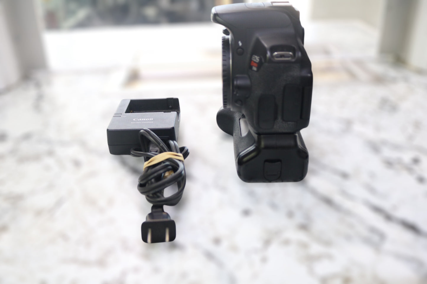 Canon EOS Rebel T4i with Extended Grip