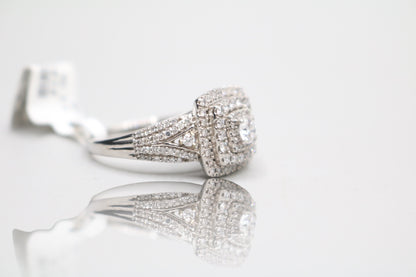 14K White Gold Engagement Halo Ring with Lab Grown Diamonds (0.95 ctw)