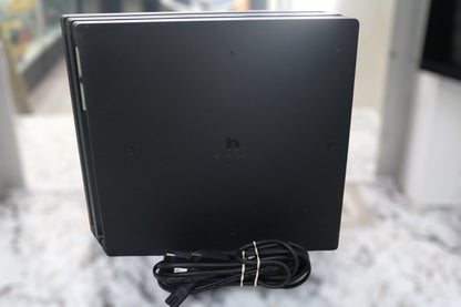 Sony PlayStation 4 Pro CUH-7115B 1TB Console
