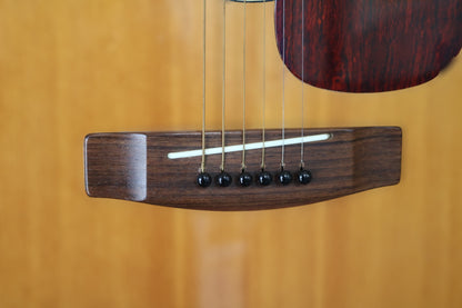 Yamaha FG-200 Acoustic Guitar (No Shipping)