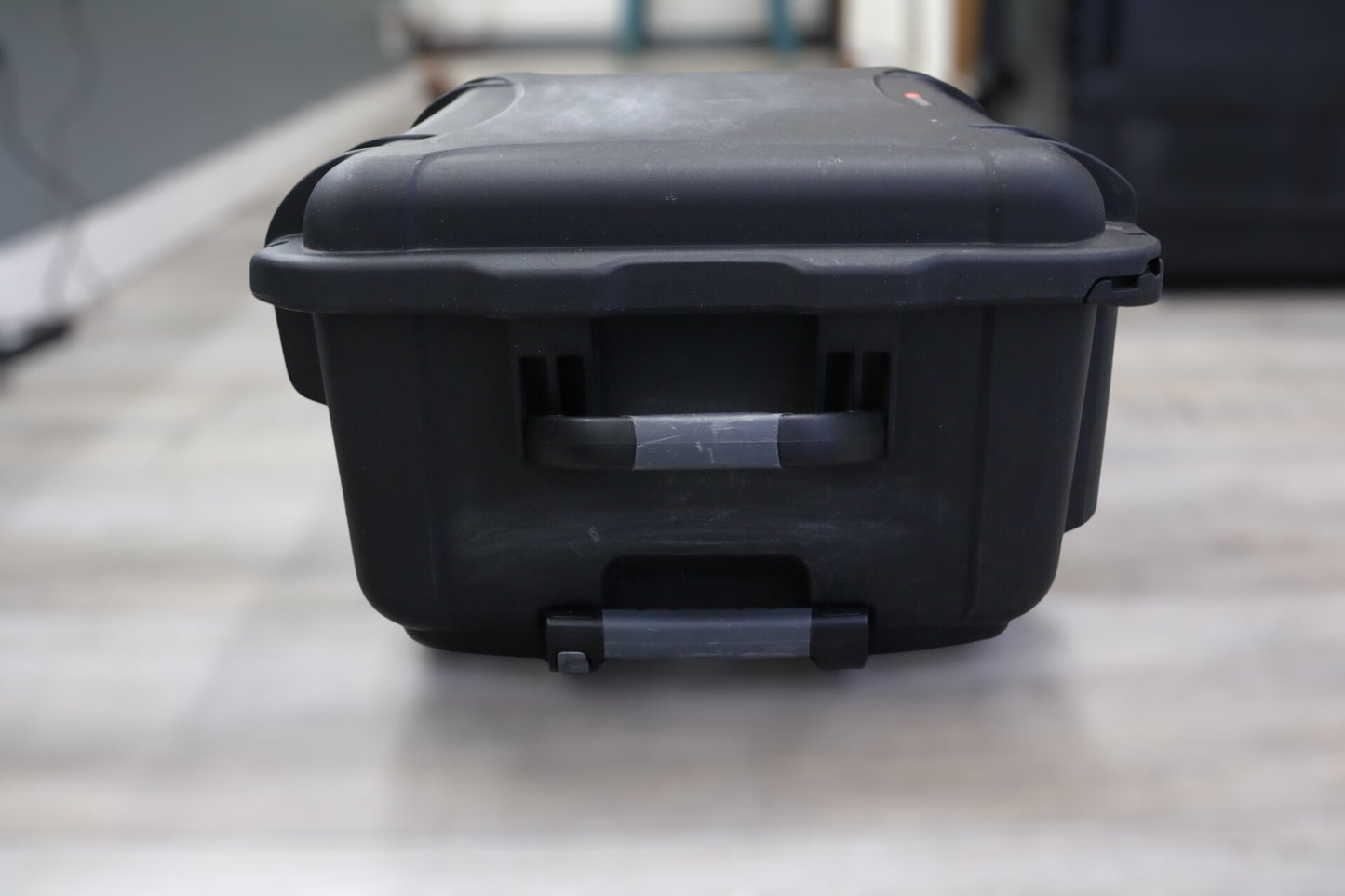 NANUK 950 WATERPROOF CASE WITH WHEELS (Local Pickup Only)