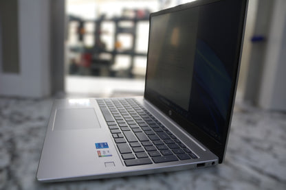 HP 15.6" FHD Intel Core i5-1335U 8GB 256GB 15-fd0025st Windows 11