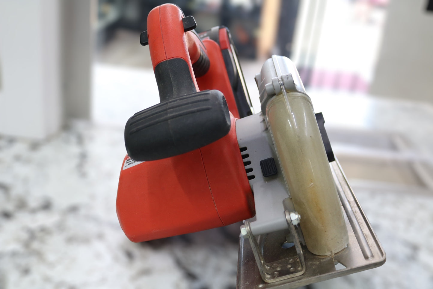 Milwaukee 0740-22 M28 28V Metal Cutting Saw (Local Purchase Only)