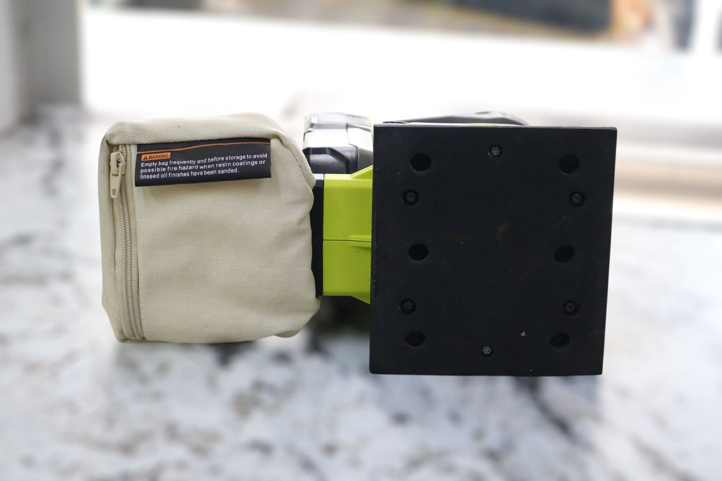 Ryobi P440 Sheet Palm Sander with Ryobi P190 One+ 18V Battery