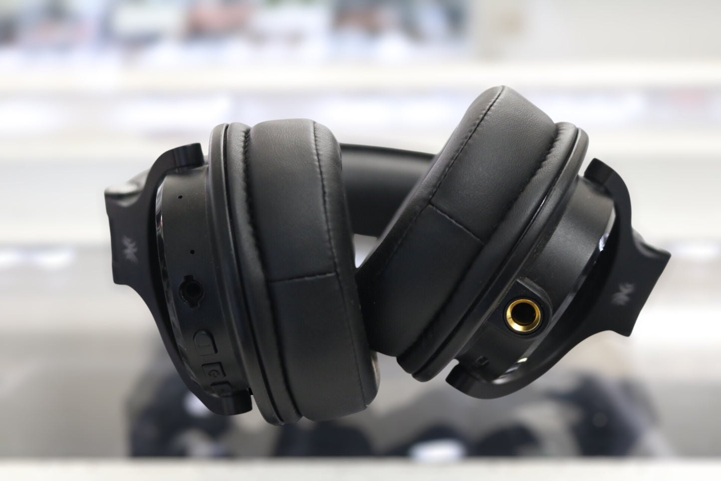 Genuine OneOdio A70 Bluetooth Headphones/ Fender Mustang Micro