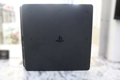 Sony PS4 Slim CUH-2215B 1TB Console