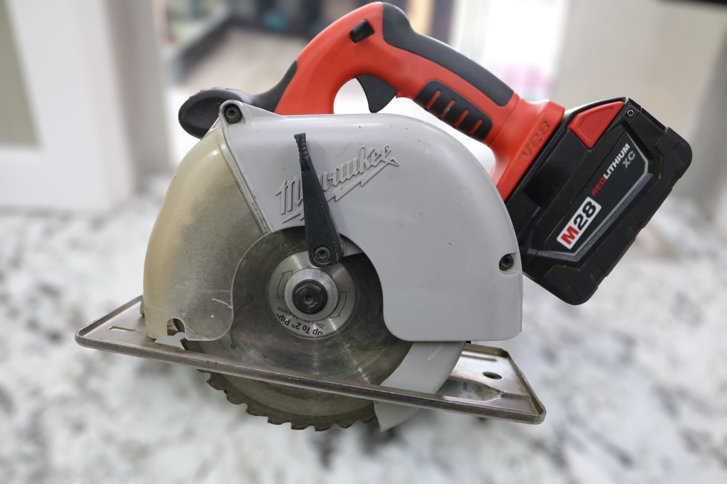 Milwaukee 0740-22 M28 28V Metal Cutting Saw (Local Purchase Only)