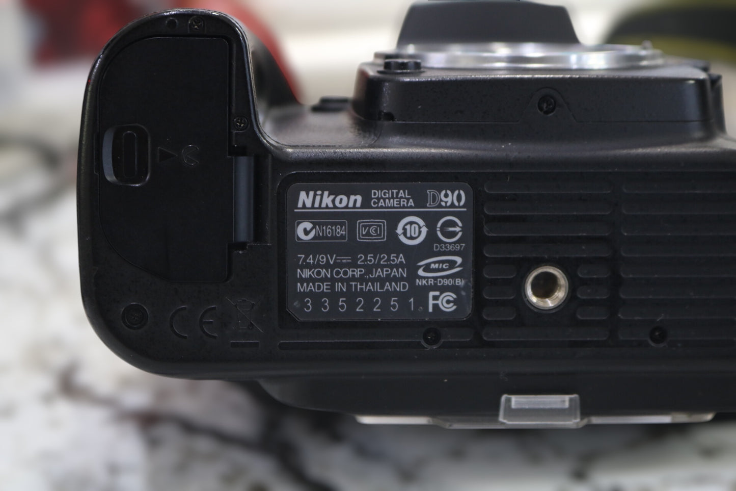 Nikon D90 Camera Body with an Aftermarket Charger