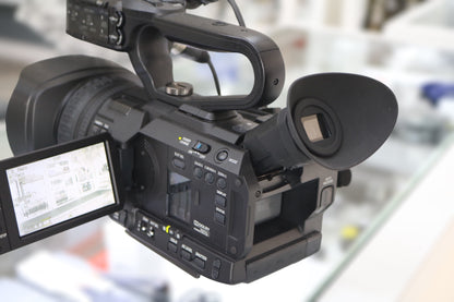 JVC GY-HM180U Camcorder
