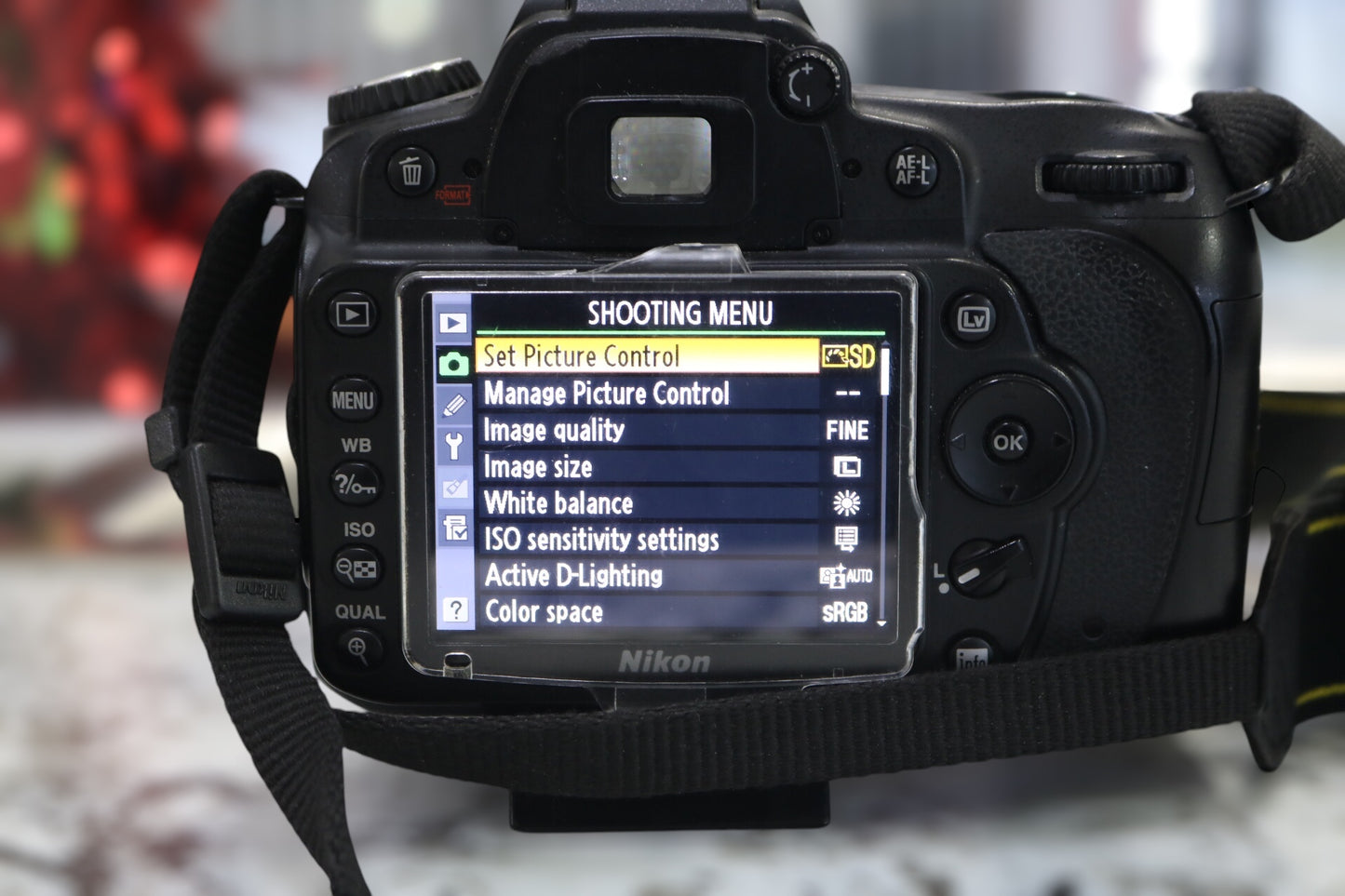 Nikon D90 Camera Body with an Aftermarket Charger