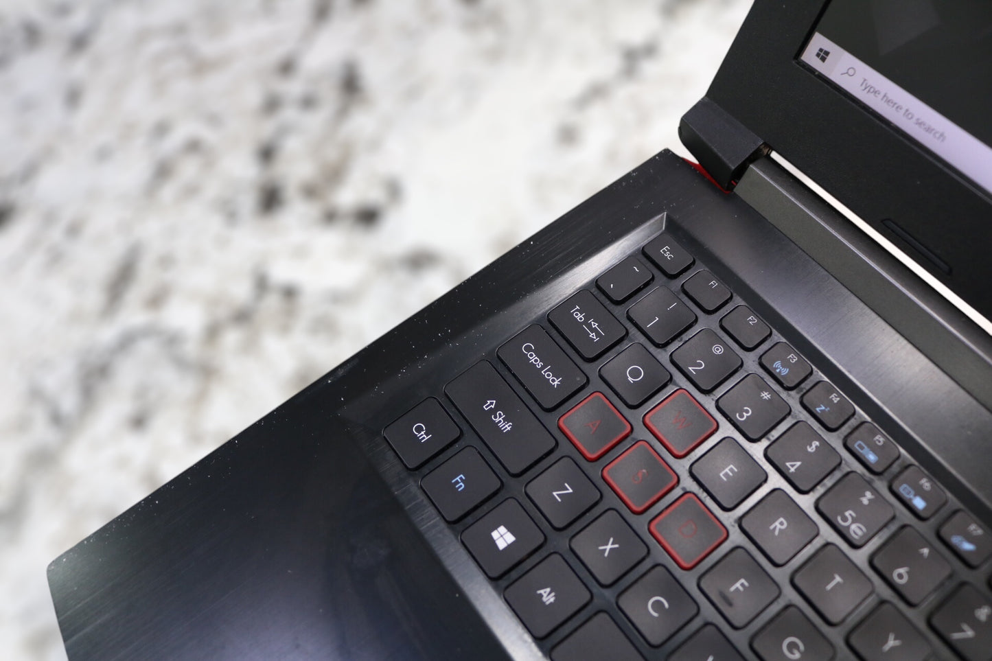 2017 Acer Predator Helios 300 Series Model N17C1 15 Inch Laptop Bad Battery (please read)