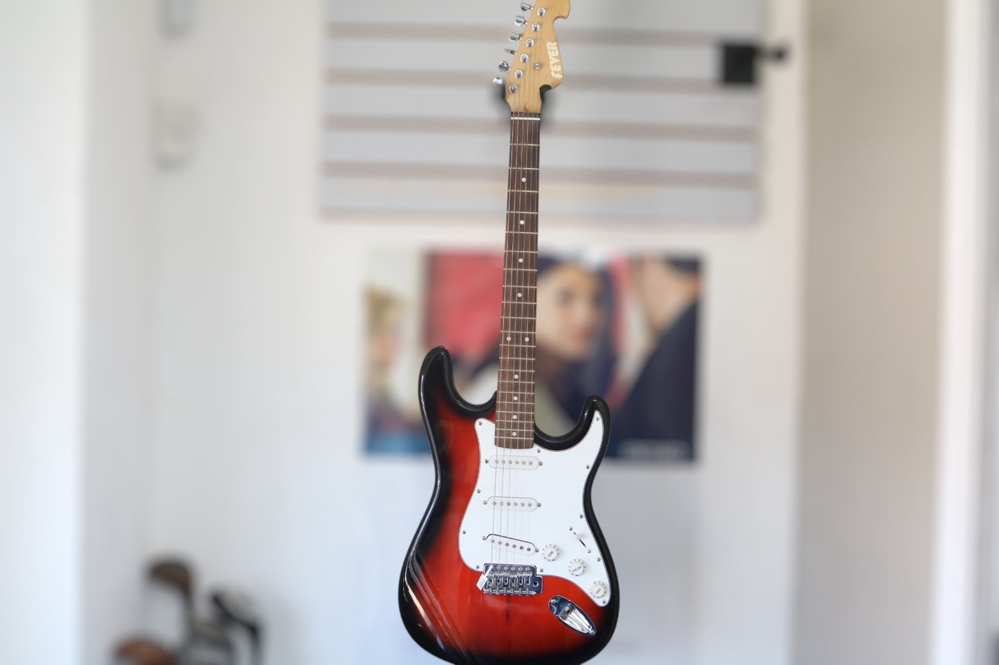 Fever Full Electric Guitar with case (No shipping)