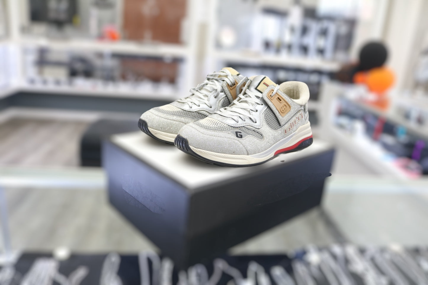 Gucci Ultrapace "Silver" 599058 HW910 8161 US Size 9