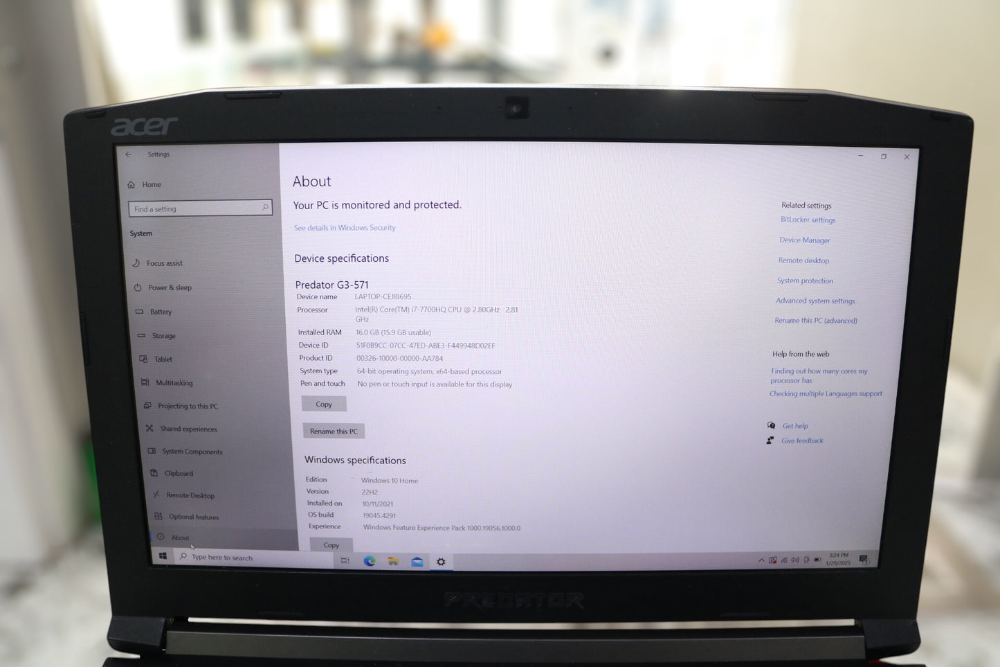 2017 Acer Predator Helios 300 Series Model N17C1 15 Inch Laptop Bad Battery (please read)