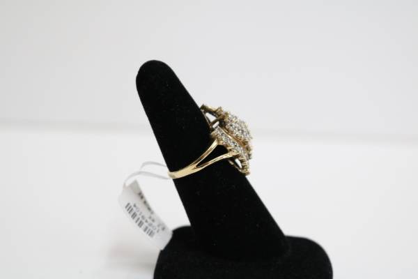 10K Yellow Gold Diamond Cluster Ring (Size 6 3/4) 2.03 CTW (Local pick-up only)