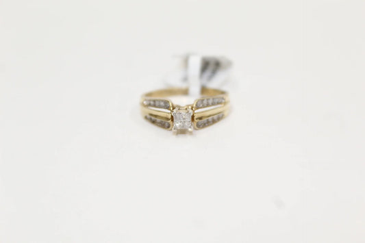 Pre-Owned 10K Yellow Gold Engagement Ring (Size 6 1/2) 0.50 CTW