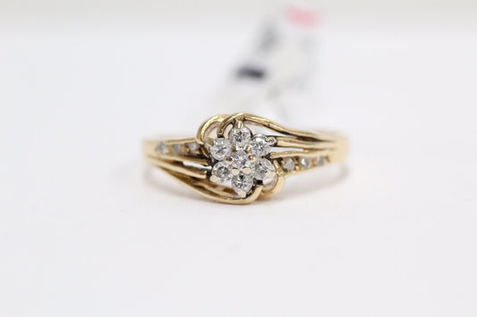 14K Yellow Gold Flower Design Ring (Size 9) .16 CTW Clearance Sale!!!