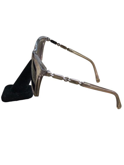 Guess Sunglasses Model 0417