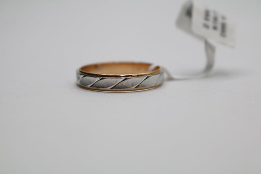 18k and Platinum Fancy Band Ring (Size 9)