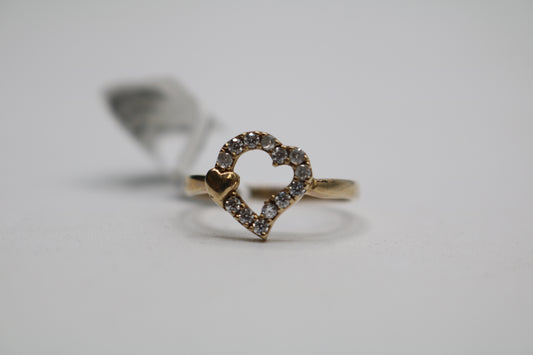 10k Yellow Gold Heart Lady's Ring W/Cubic Zirconium (Size 8 1/2)