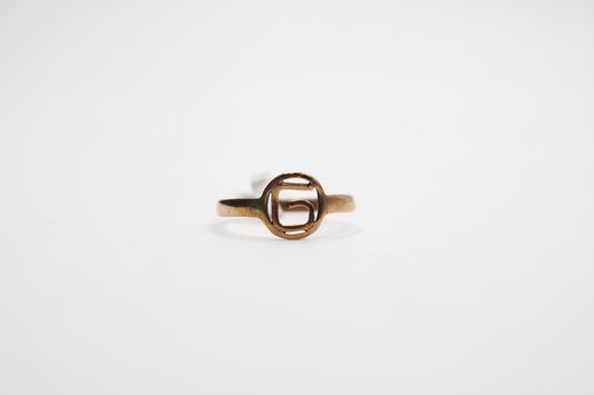 10k Yellow Gold Letter G Ring (Size 7 1/2)