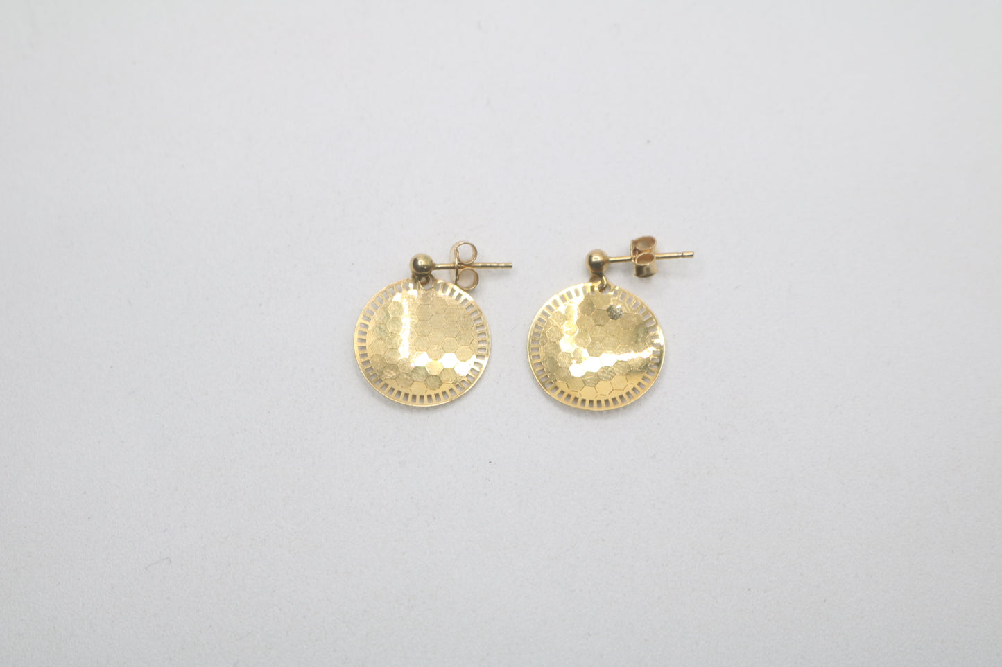 18K Yellow Gold Fancy Round Earrings (1.8 Grams)