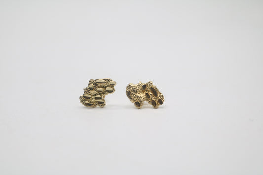 10K Yellow Gold Nugget Style Earrings (1.3 Grams)