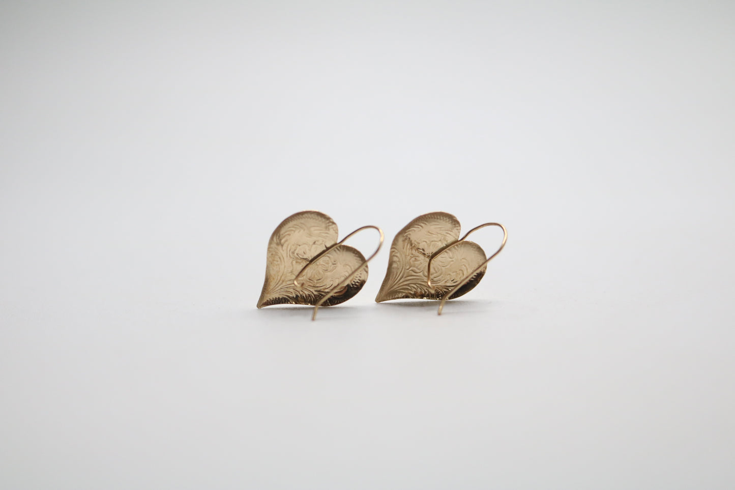 14K Yellow Gold Heart Earrings (1.3 Grams)