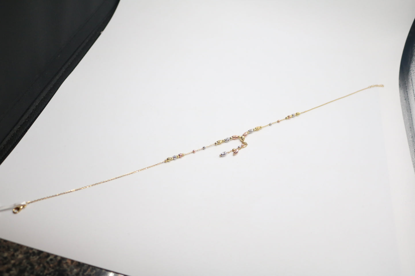 Pre-owned 14K Three Tone Bead Necklace (18 Inches)