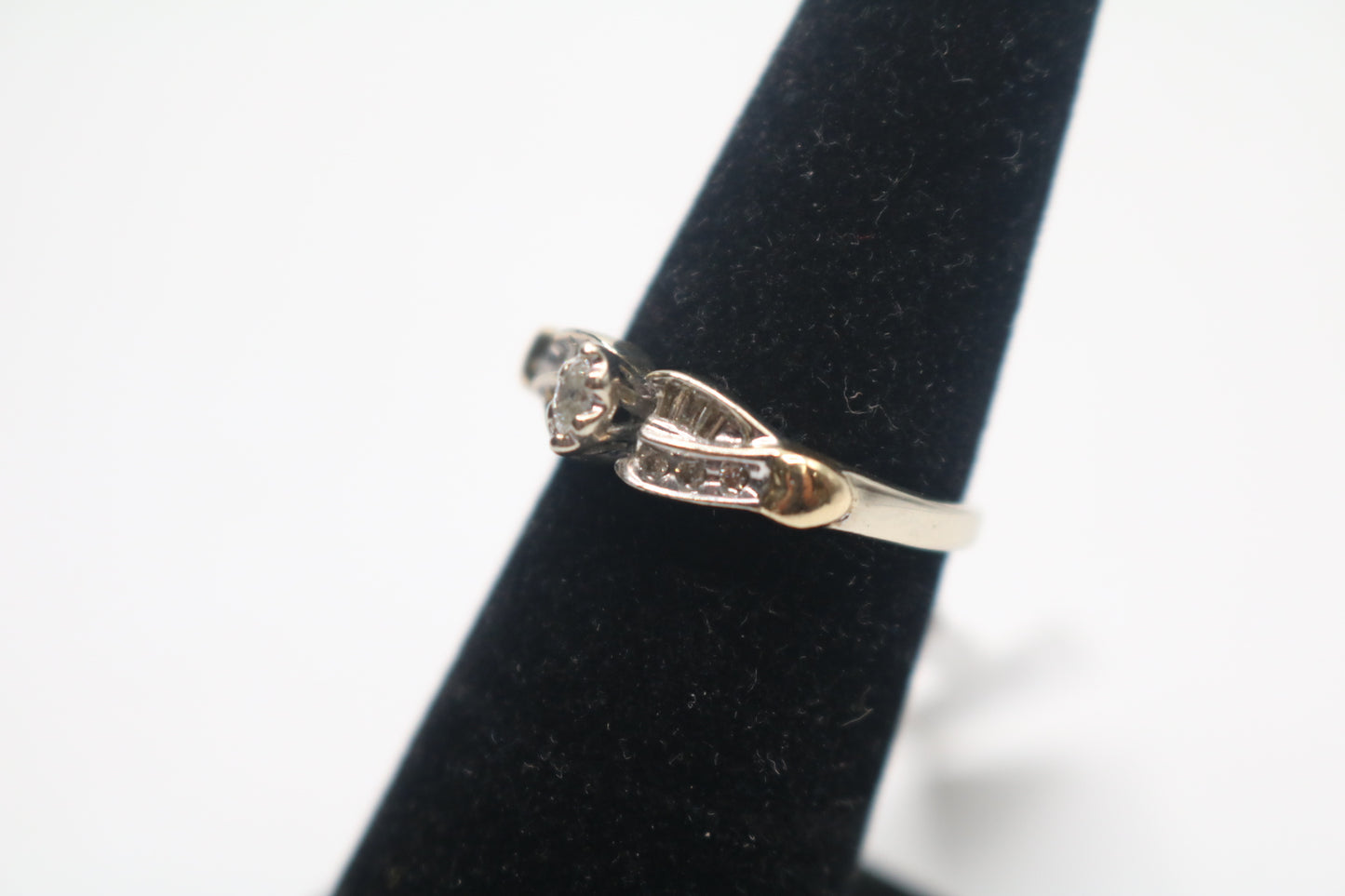 10K 2 Tone Gold Diamond Engagement Ring (Size 7)