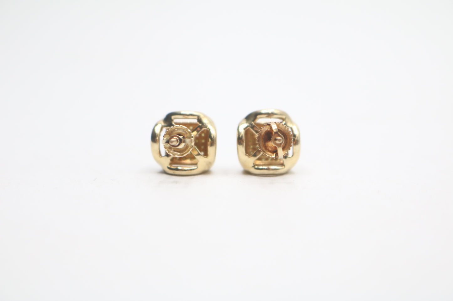 Pre-owned 10K Yellow Gold Diamond Stud Earrings (0.56 CTW)