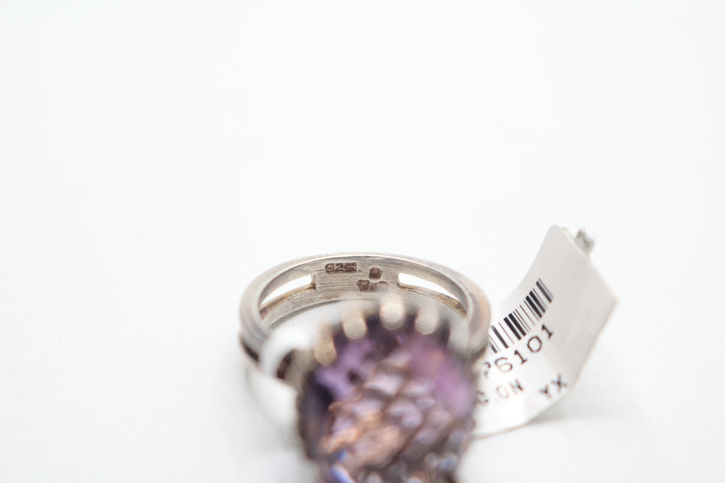 Sterling Silver Solitaire Amethyst Gemstone Ring (Size 6)