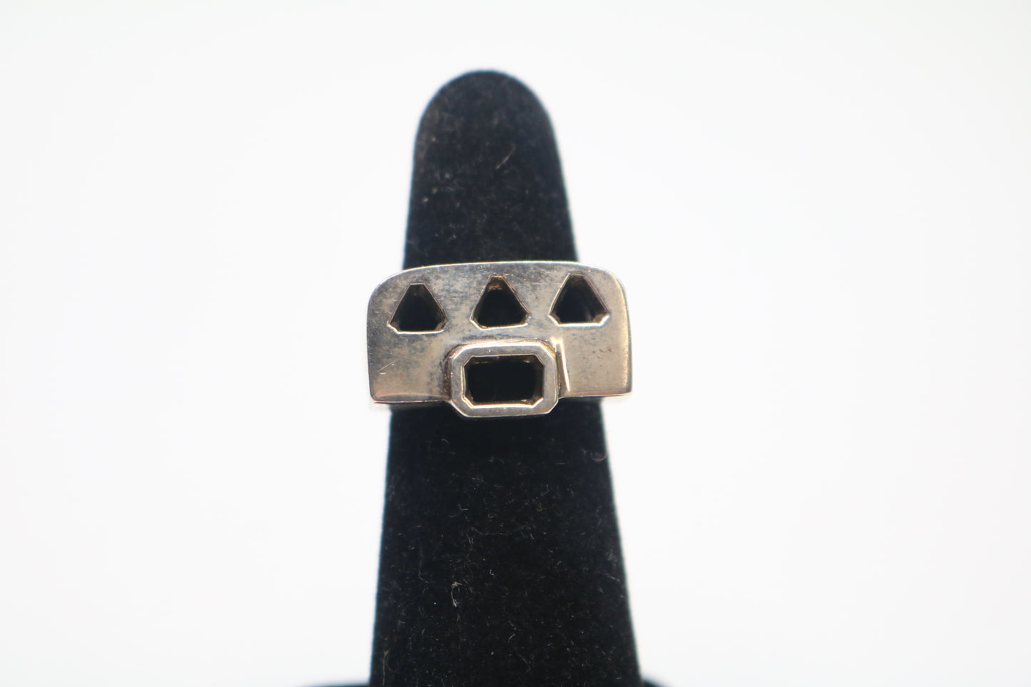 Sterling Silver Fancy Ring (Size 6)