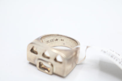 Sterling Silver Fancy Ring (Size 6)