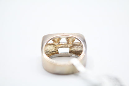 Sterling Silver Fancy  Ring (Size 6)