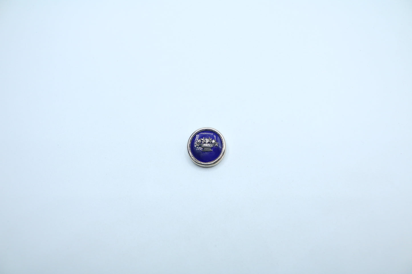 Sterling Silver Box Chain with Round Charm(18 Inches)