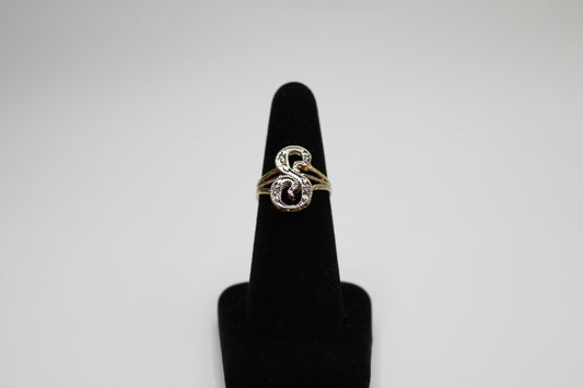 10k Two Tone Gold Letter S Ring (SIZE 7 1/4)